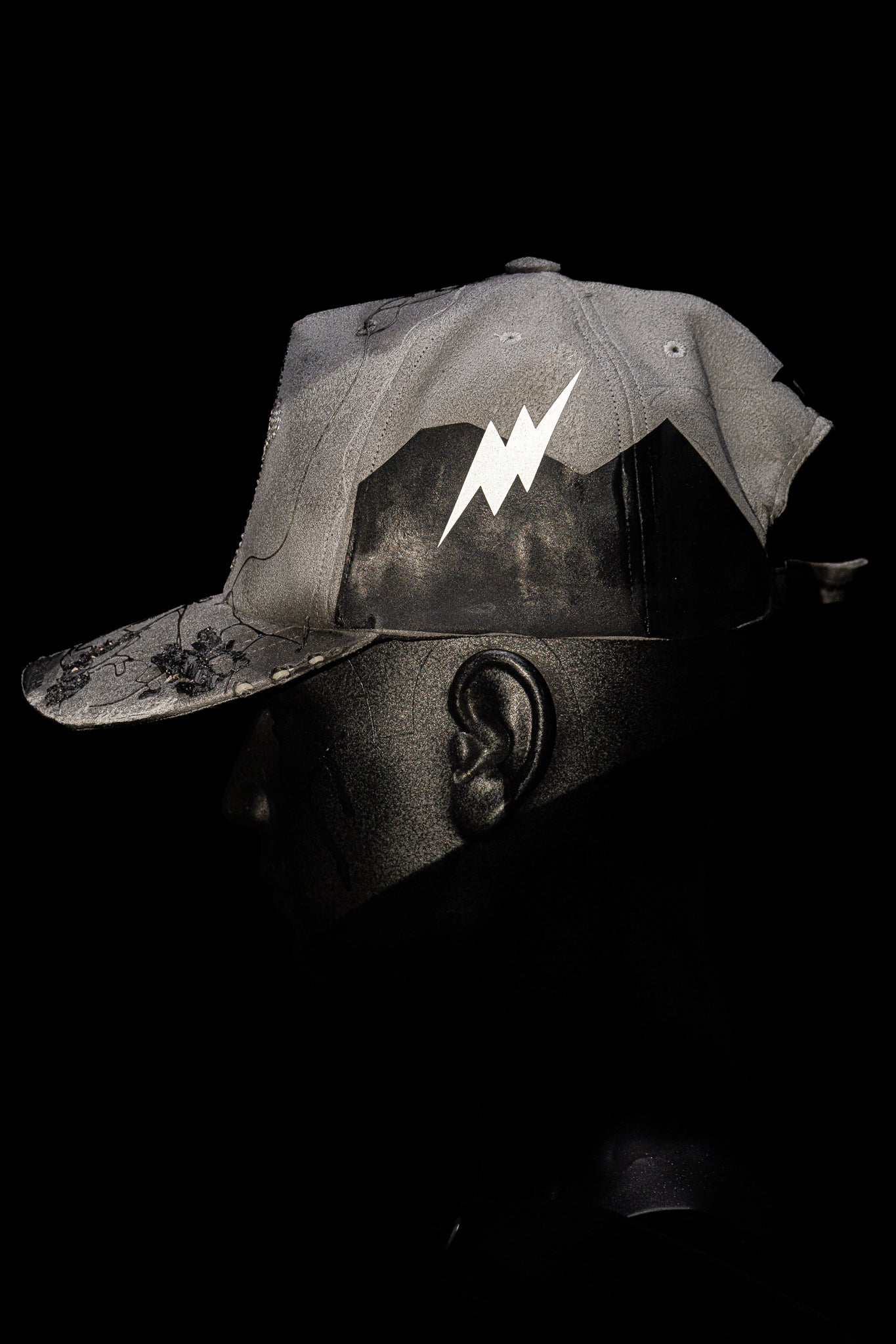 Blk TOURMALINE CAP 1