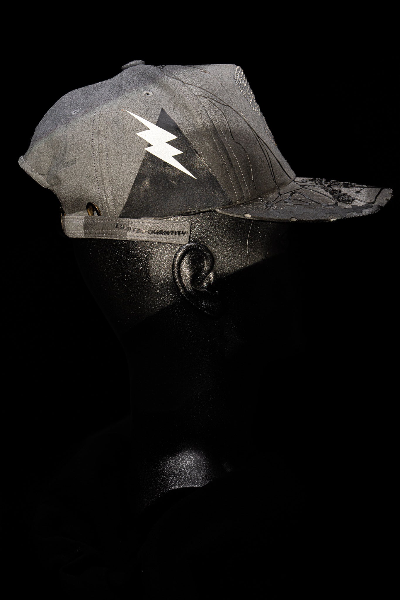 Blk TOURMALINE CAP 1